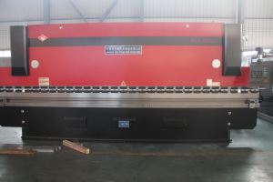 2 tengelyes NC lemez hajlító gép-160T6000