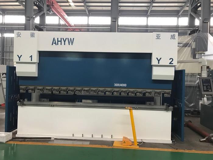 AHYW Yawei china 300T4M CNC Sycnhro Press brake 5 axis suppliers DELEM DA52S