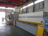 12mm6m nagy fémlemez vágása nyíró gép