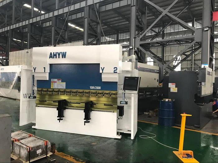 AHYW Yawei 100T 8ft CNC présfék 4 tengely