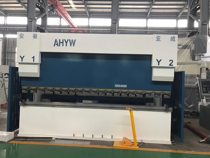 China AHYW Yawei made 5 axis DELEM DA58T cnc press brakes PBH PBC 4m300T metal bending machine factory
